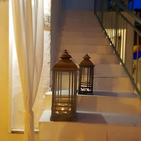 Гостьовий будинок Fullmoon Rooms Cesme