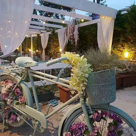Fullmoon Rooms Cesme * Чешме